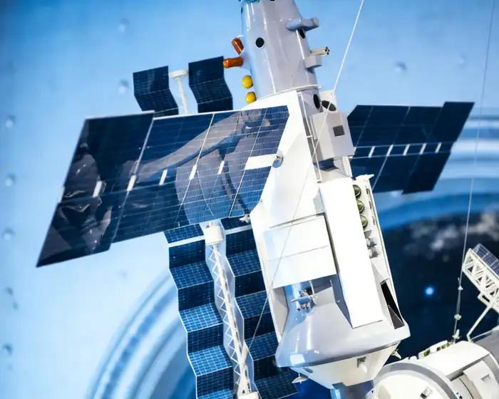 Produzione MIT SSL e LS: componenti di precisione per satelliti di ricerca
