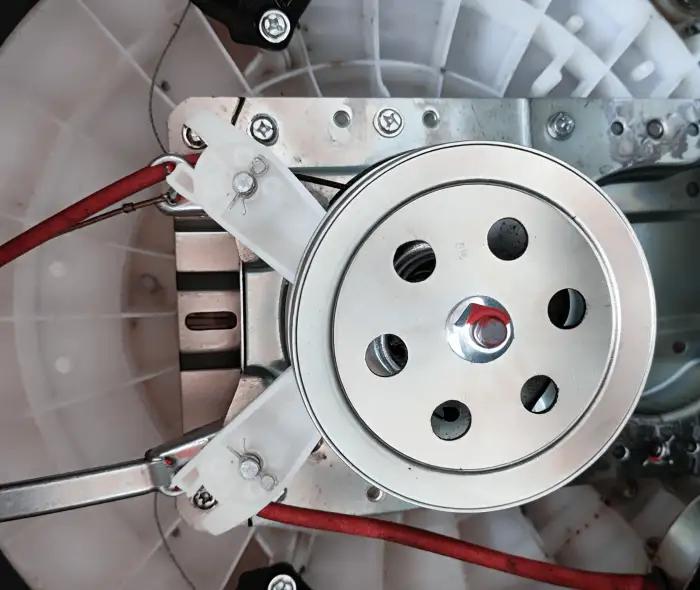 LS Manufacturing × Gigante degli elettrodomestici: fornitura scalabile di molle per frizioni per lavatrici