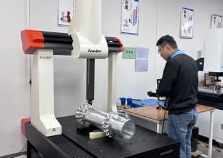 Macchina di misura di precisione CNC per controllo dimensionale