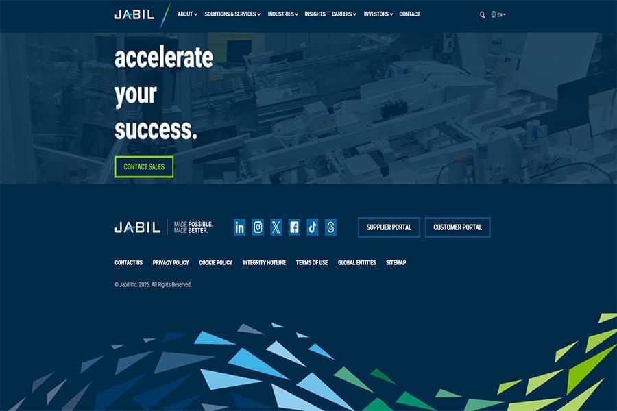Home page aziendale di Jabil che mette in evidenza le sue soluzioni di produzione globale e i servizi aziendali.